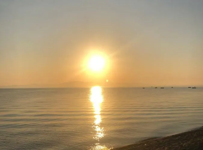 ήλιος In Ktima Gerostathi 波利克罗诺