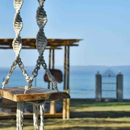 ήλιος In Ktima Gerostathi ヴィラ